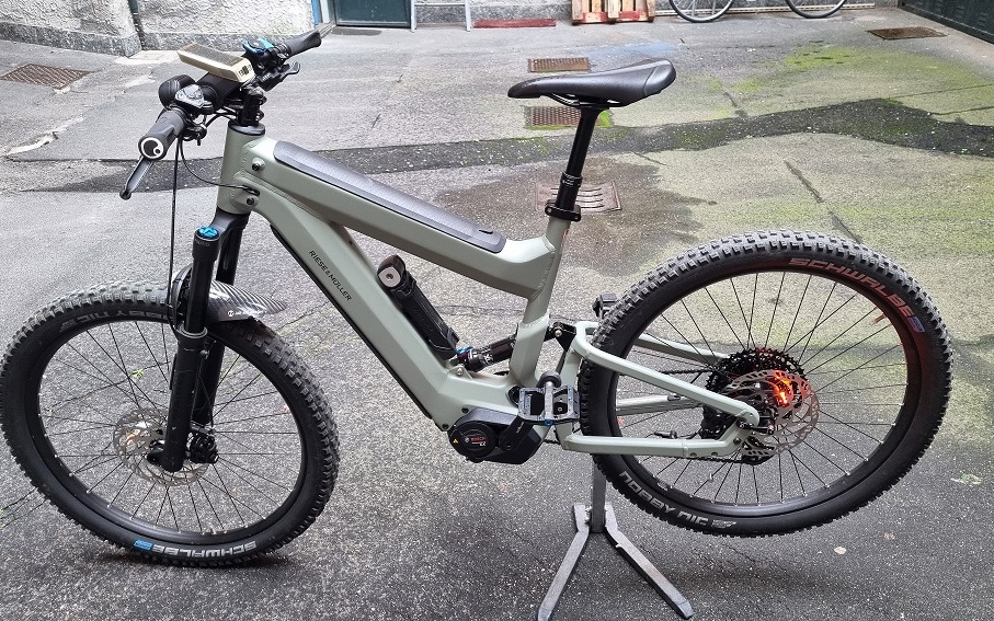 E-Bike Riese Und Muller  Super Delite Mountain Touring, Usata, 2023, Varese