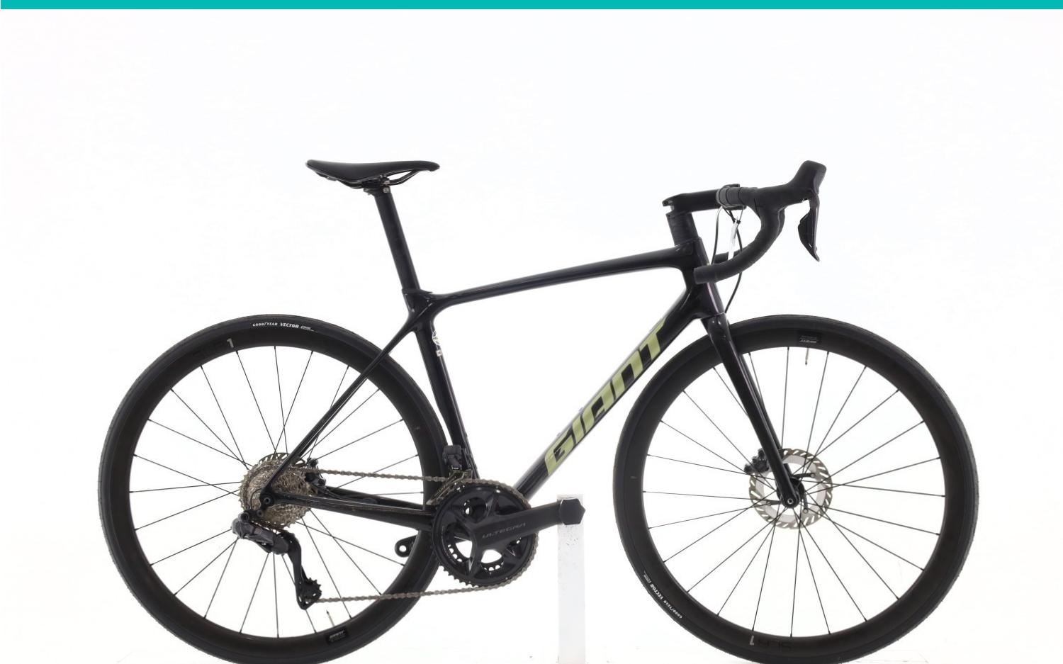 Bici da corsa Giant Zyclora ·  TCR Advanced Pro 0 Di2 12V, Usata, 2024, Barcelona
